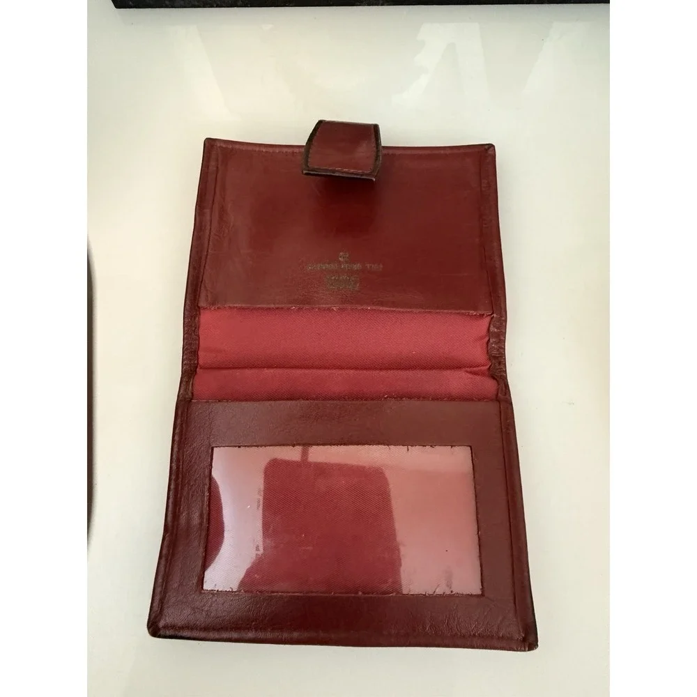 Vintage Princess Gardner‎ Burgundy Red Leather Bifold Wallet with Gold Chain GUC